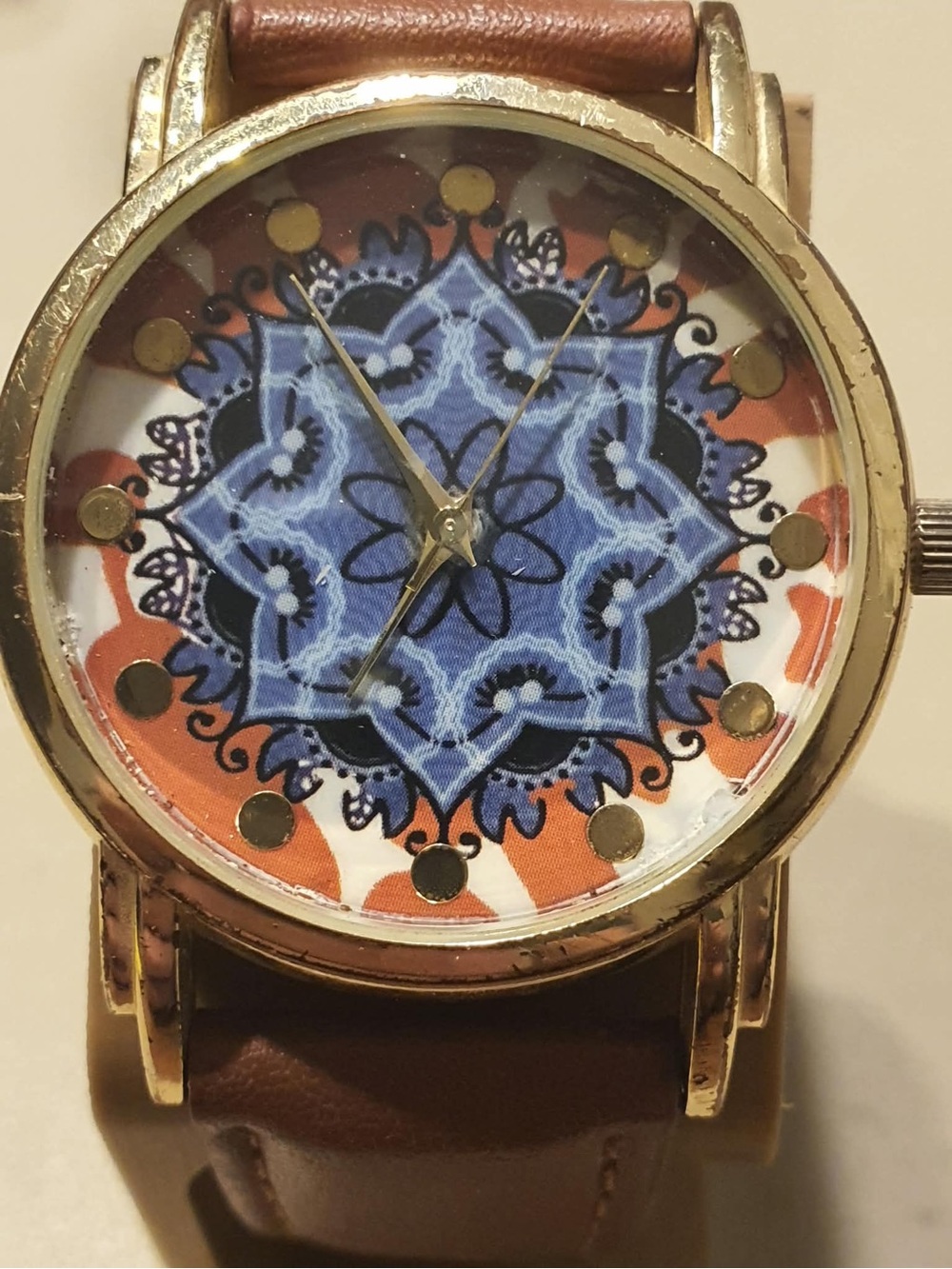 🦋10/$20🦋 Accutime Goldtone/Blue Leather Crochet Star Print Women's Watch